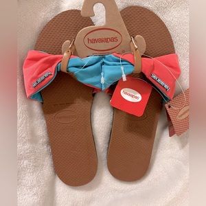 Women’s Havaianas sandals flip flops 7/8